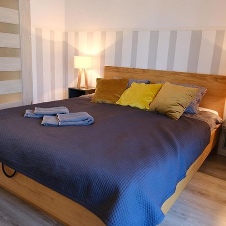 Apartament Czerwone Maki Krasków Eksteriør bilde